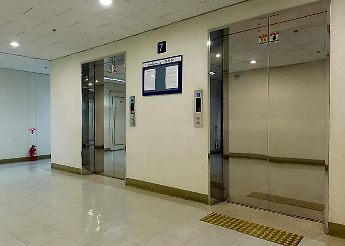 ホテル Jeongstay *